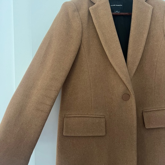 Camel Daylina Coat | Club Monaco - Picture 7 of 8